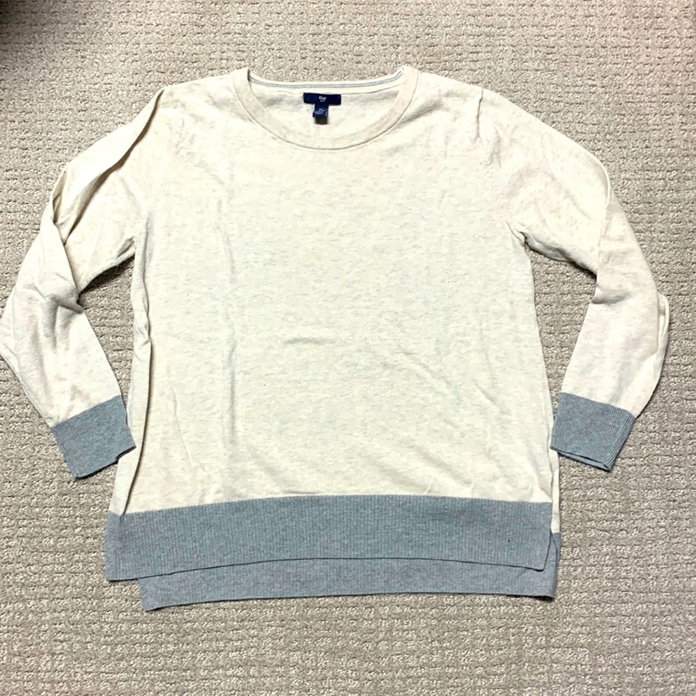Gap Sweater